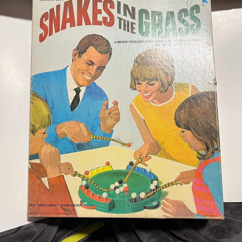 Vintage‎ 1969 Kohner Bros Turn-O-Matic Snakes in the Grass Board Game Complete